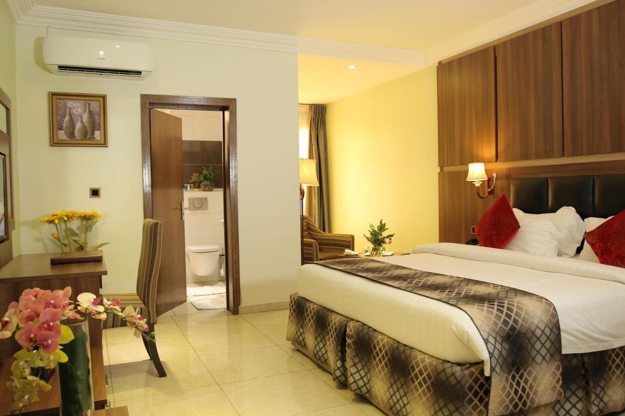 Grand Pela Hotel & Suites Abuja Exterior photo