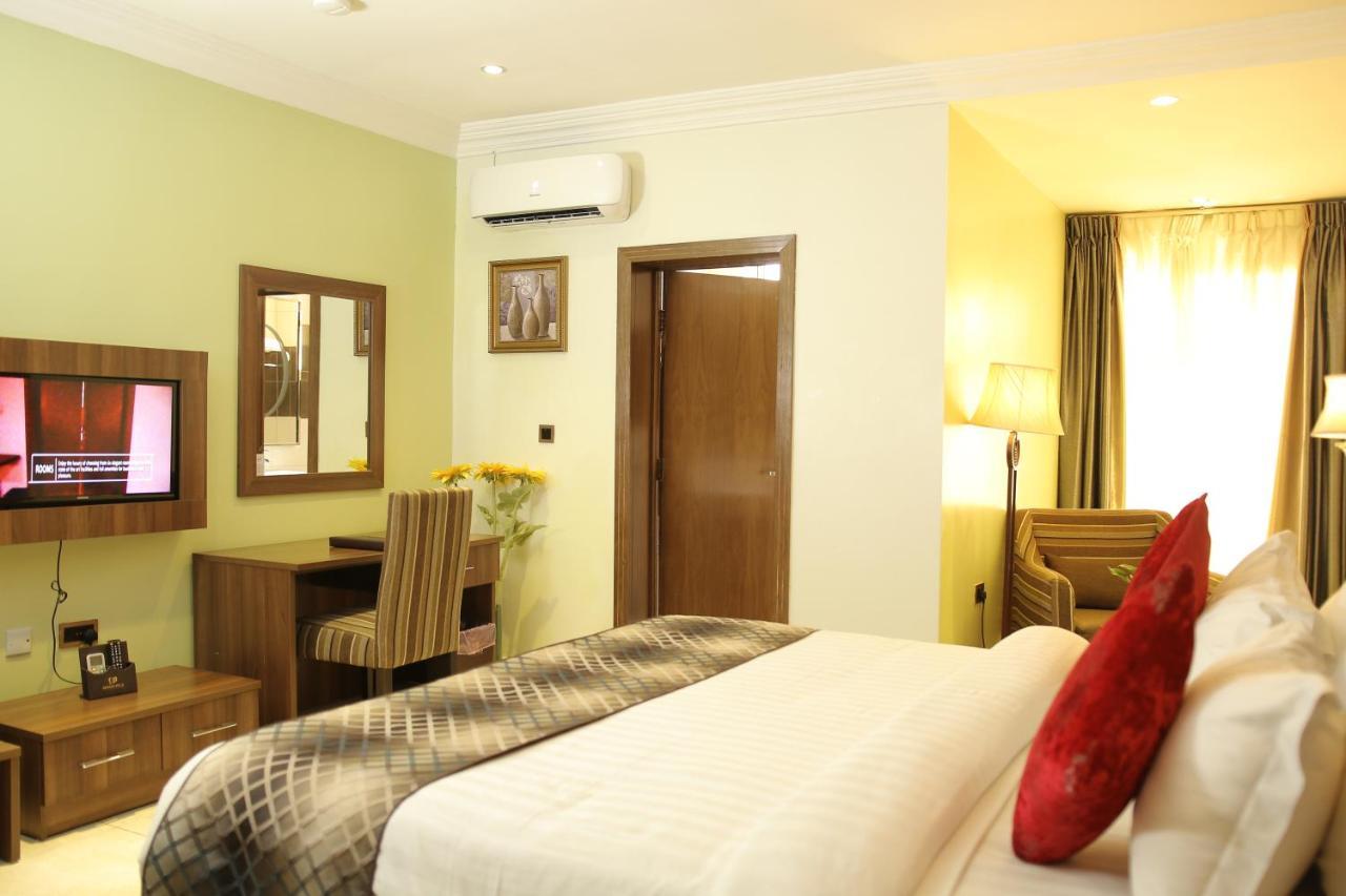 Grand Pela Hotel & Suites Abuja Exterior photo